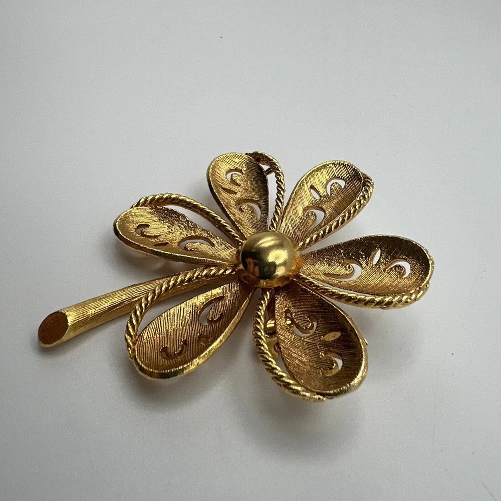 N/A vintage flower